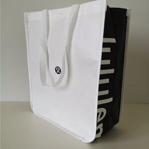 NEW 1 Lululemon Large Reusable Shopping Gift Bag Tote Black and white
